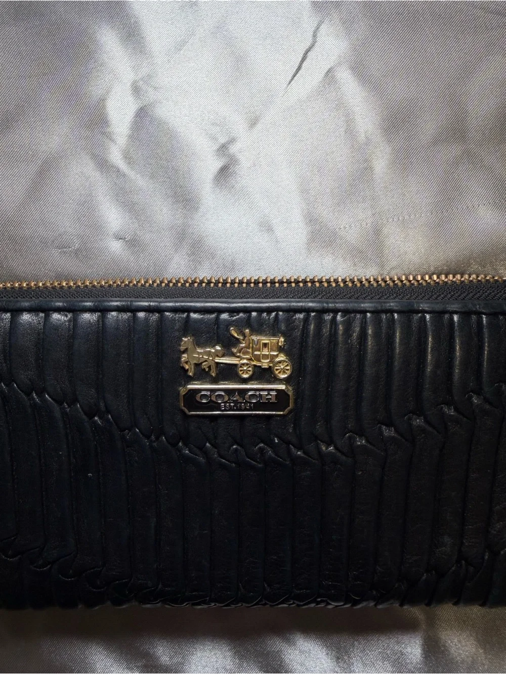 Vintage Coach Black Quilted Zip Around Leather Wallet with Gold Logo